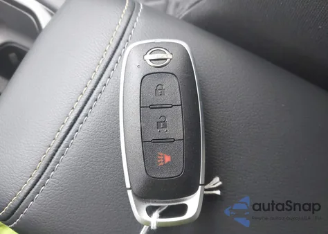 2025 Nissan Kicks Sv Intelligent Awd из США, поврежденный, VIN 3N8AP6CB4SL319640